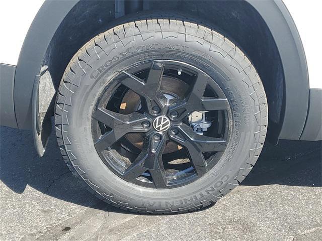 new 2024 Volkswagen Atlas car, priced at $47,503