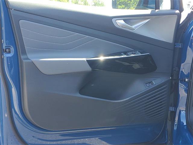 new 2025 Volkswagen ID.4 car, priced at $49,841