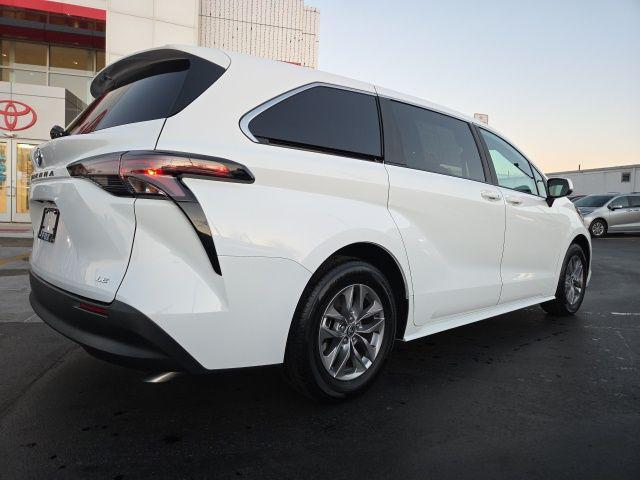 used 2025 Toyota Sienna car, priced at $39,500