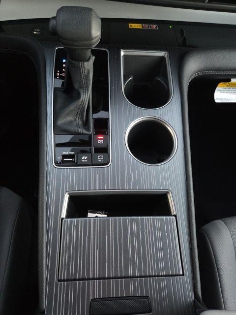 used 2025 Toyota Sienna car, priced at $39,500