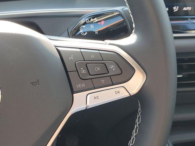 new 2025 Volkswagen Tiguan car, priced at $33,680