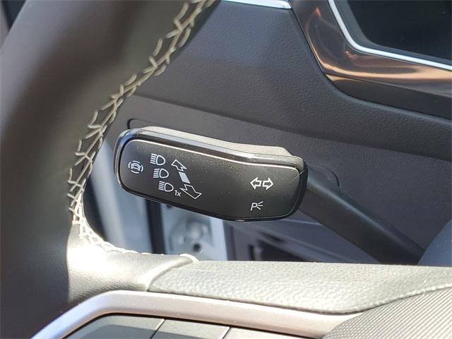 new 2024 Volkswagen Tiguan car, priced at $29,275