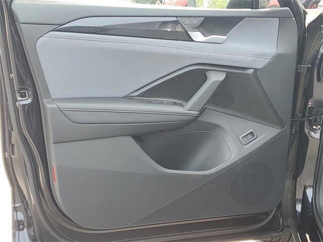 new 2025 Volkswagen Tiguan car, priced at $38,291