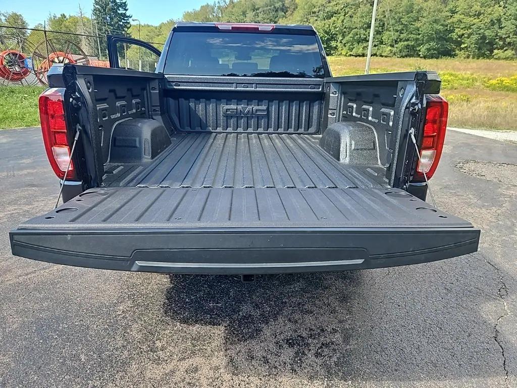 new 2026 GMC Sierra 1500 car, priced at $54,135
