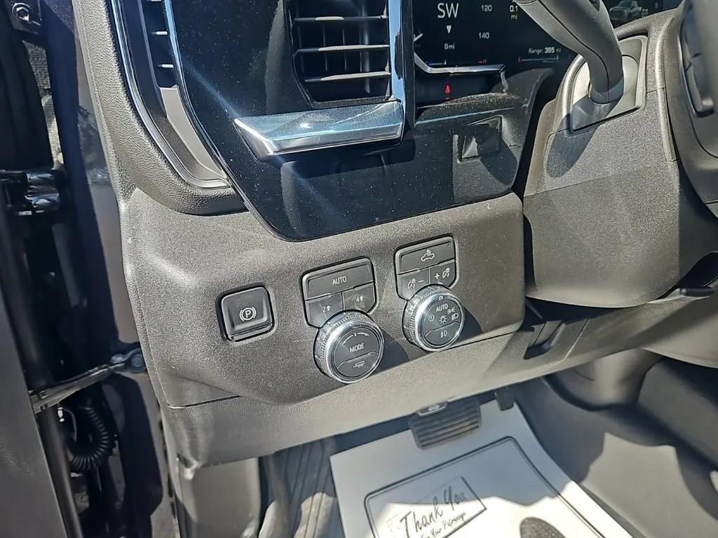 new 2026 GMC Sierra 1500 car, priced at $54,135