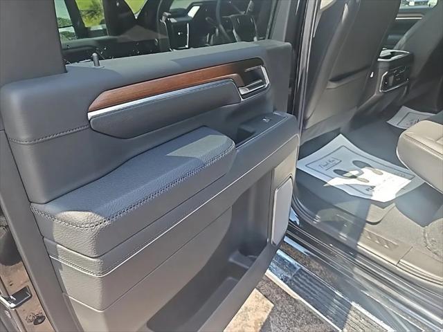 new 2025 GMC Sierra 2500 car, priced at $87,120