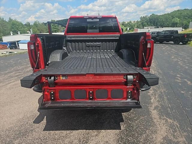 new 2025 GMC Sierra 2500 car, priced at $73,605