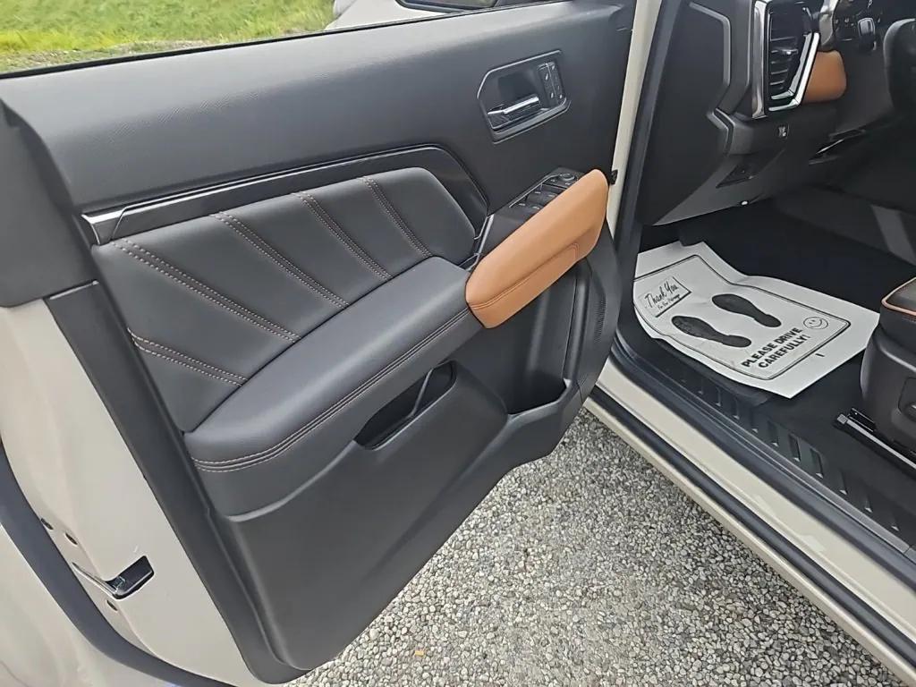 new 2026 GMC Canyon car, priced at $50,281