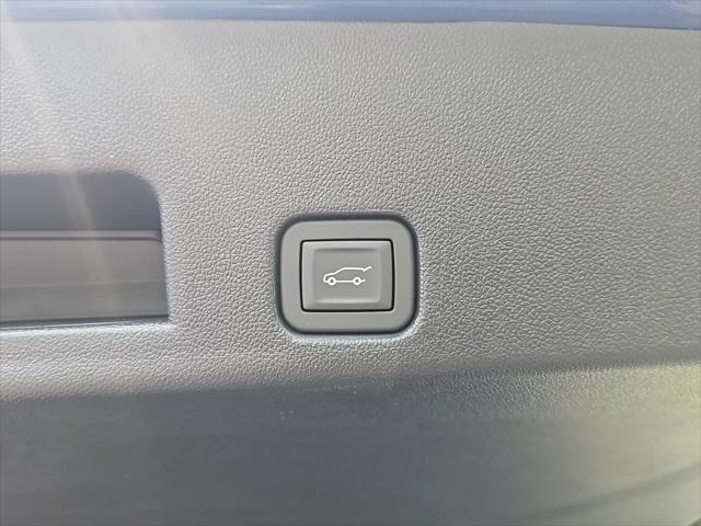 new 2025 GMC Acadia car, priced at $65,360