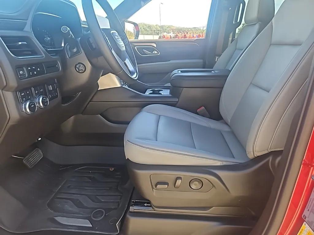 used 2024 GMC Yukon car, priced at $63,900