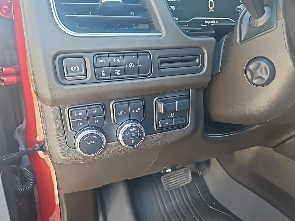 used 2024 GMC Yukon car, priced at $63,900