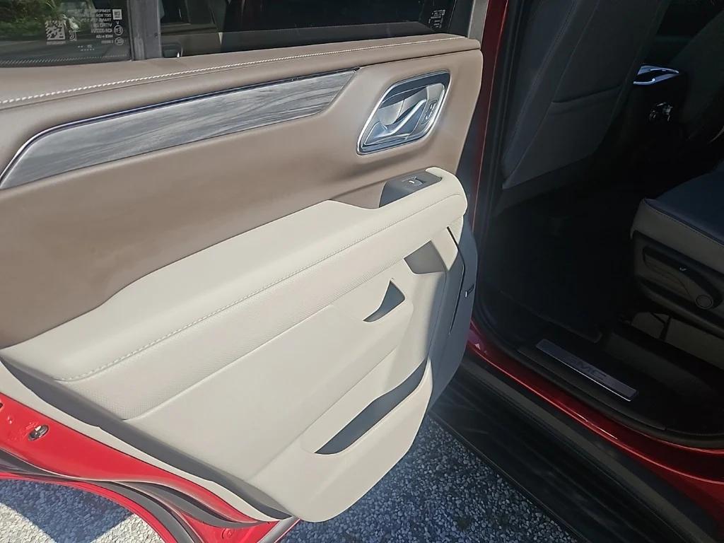 used 2024 GMC Yukon car, priced at $63,900