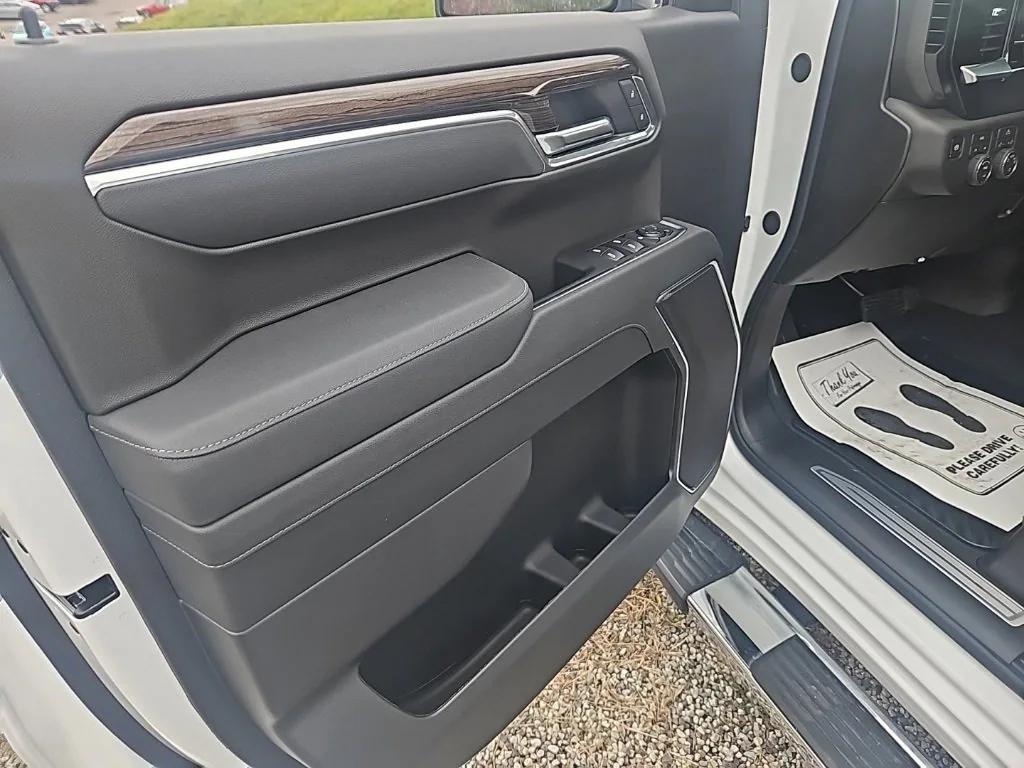 new 2026 Chevrolet Silverado 1500 car, priced at $51,195