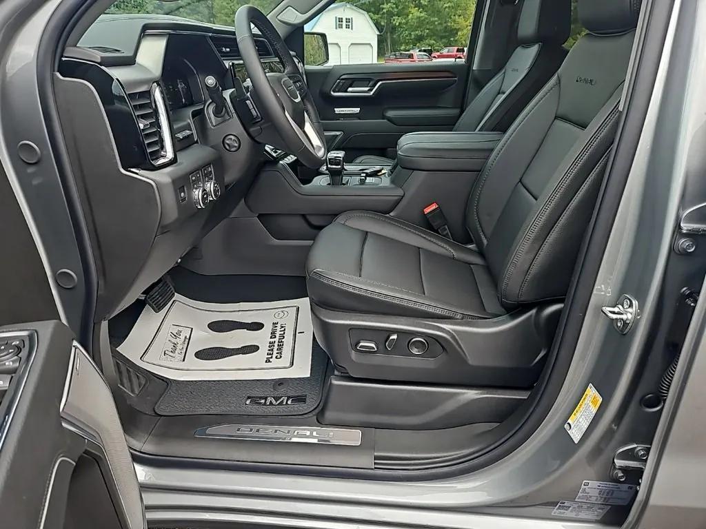 new 2026 GMC Sierra 1500 car, priced at $73,295