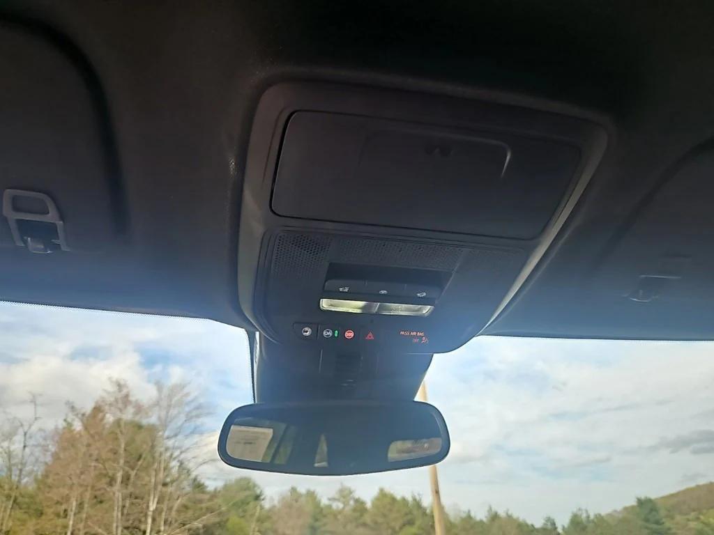 new 2025 GMC Acadia car, priced at $47,220