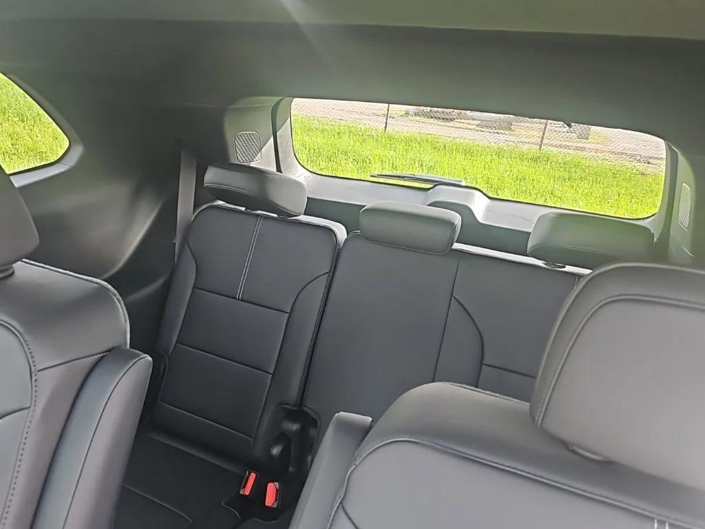 new 2025 GMC Acadia car, priced at $47,220