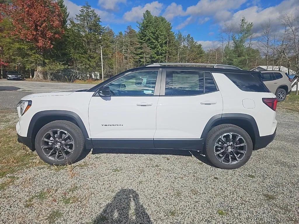 new 2026 GMC Terrain car, priced at $38,185