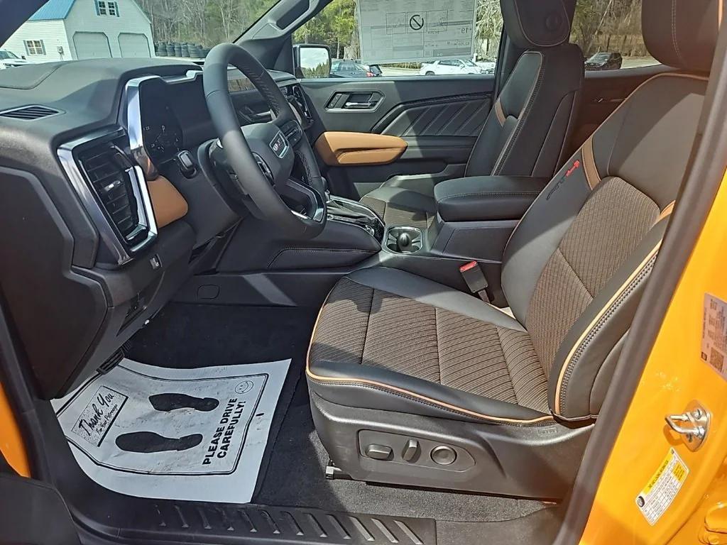 new 2025 GMC Canyon car, priced at $46,930
