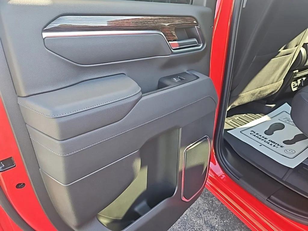 new 2026 GMC Sierra 2500 car, priced at $61,550