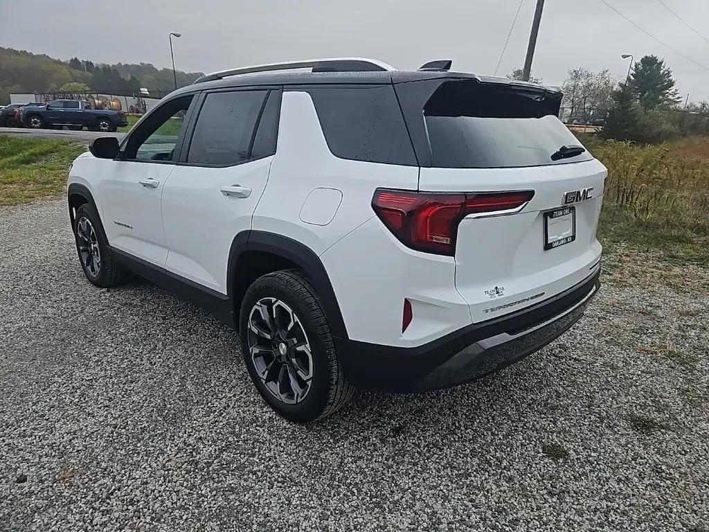 new 2026 GMC Terrain car, priced at $38,185