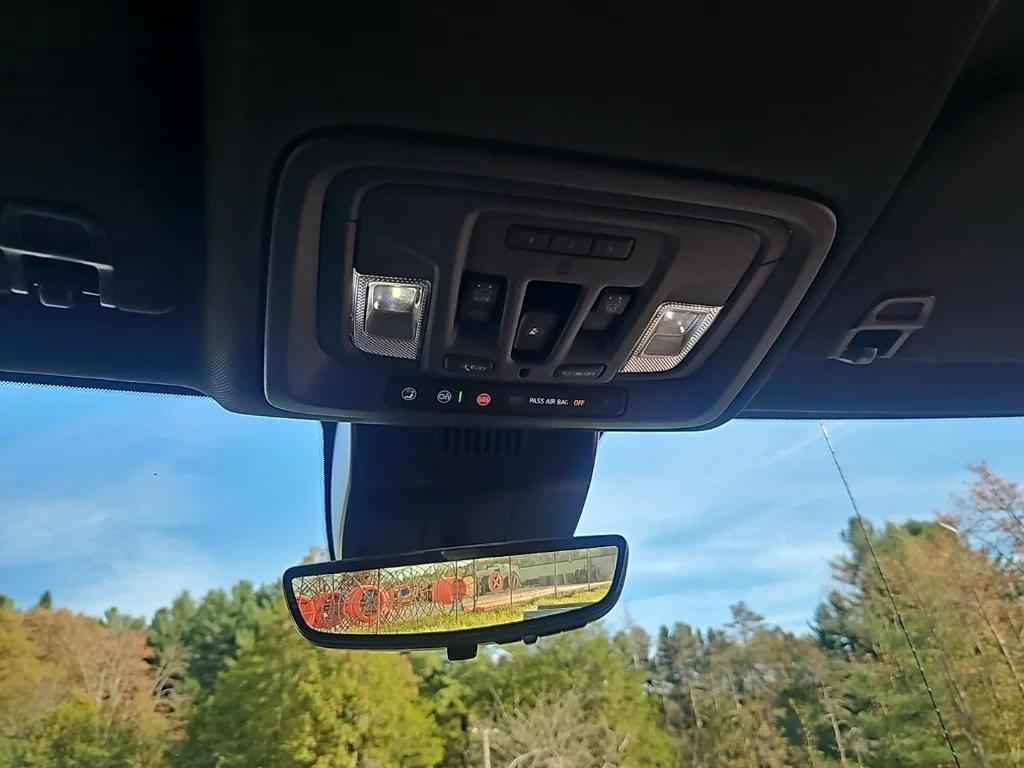 used 2023 GMC Sierra 1500 car, priced at $53,900