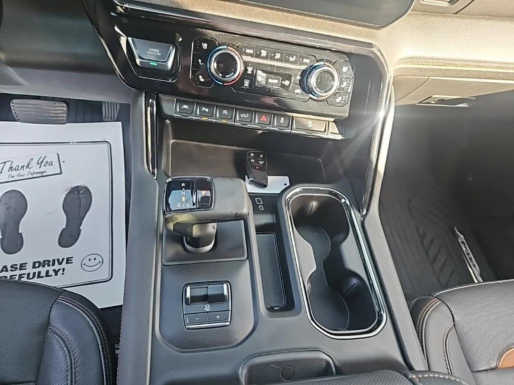 used 2023 GMC Sierra 1500 car, priced at $53,900