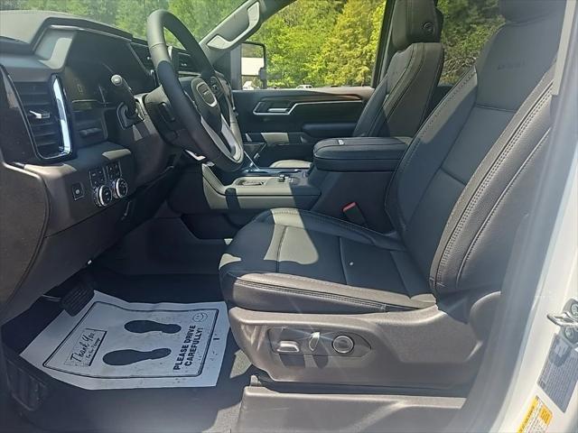 new 2025 GMC Sierra 2500 car, priced at $84,590