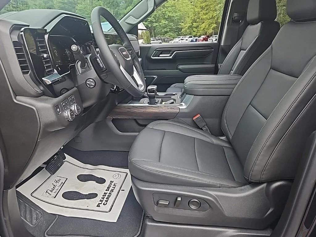 new 2026 GMC Sierra 1500 car, priced at $60,200