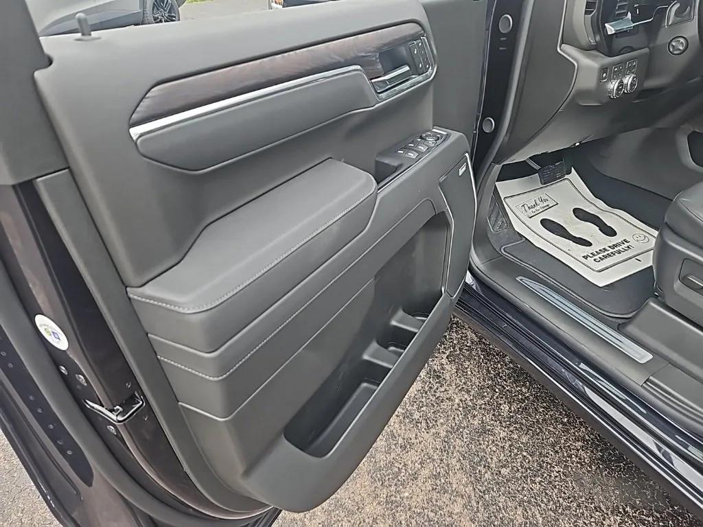 new 2026 GMC Sierra 1500 car, priced at $60,200