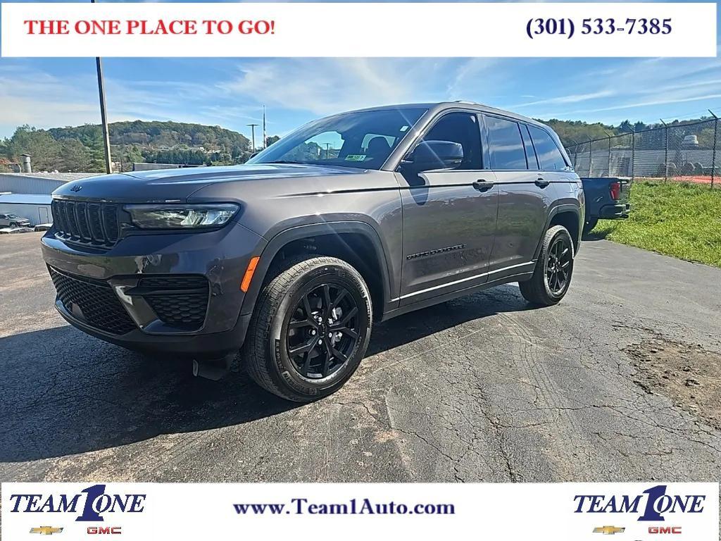 used 2024 Jeep Grand Cherokee car, priced at $34,599