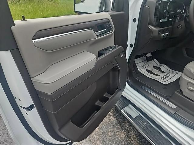 new 2025 GMC Sierra 1500 car, priced at $60,045