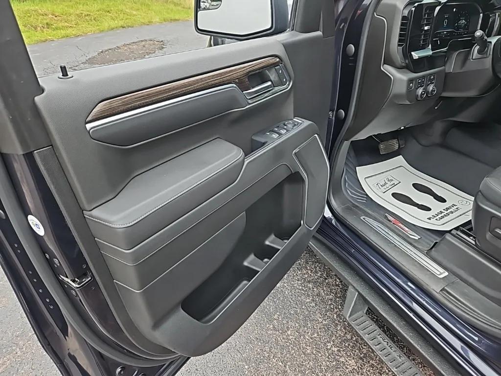 used 2022 Chevrolet Silverado 1500 car, priced at $36,900