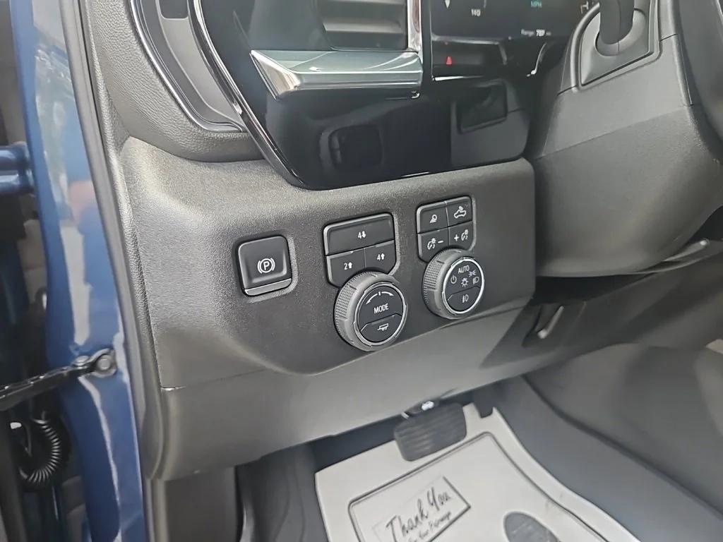 new 2026 Chevrolet Silverado 3500 car, priced at $78,060