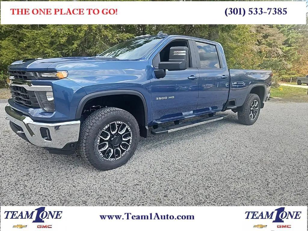 new 2026 Chevrolet Silverado 3500 car, priced at $78,060