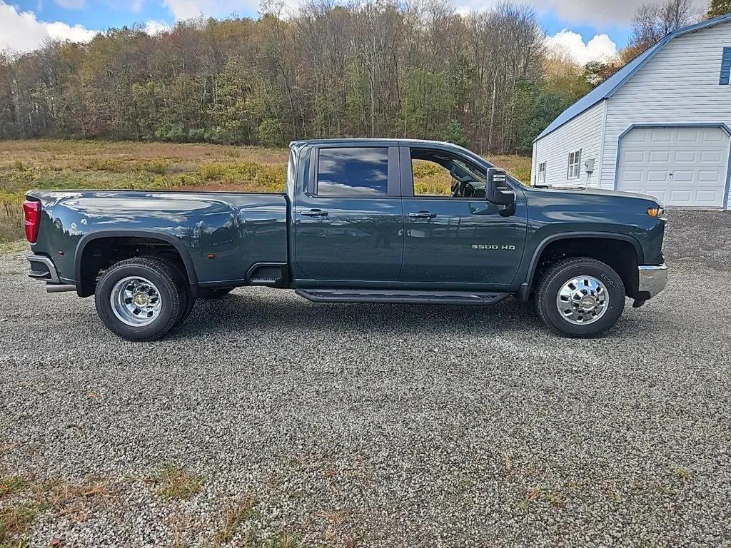 new 2026 Chevrolet Silverado 3500 car, priced at $77,725