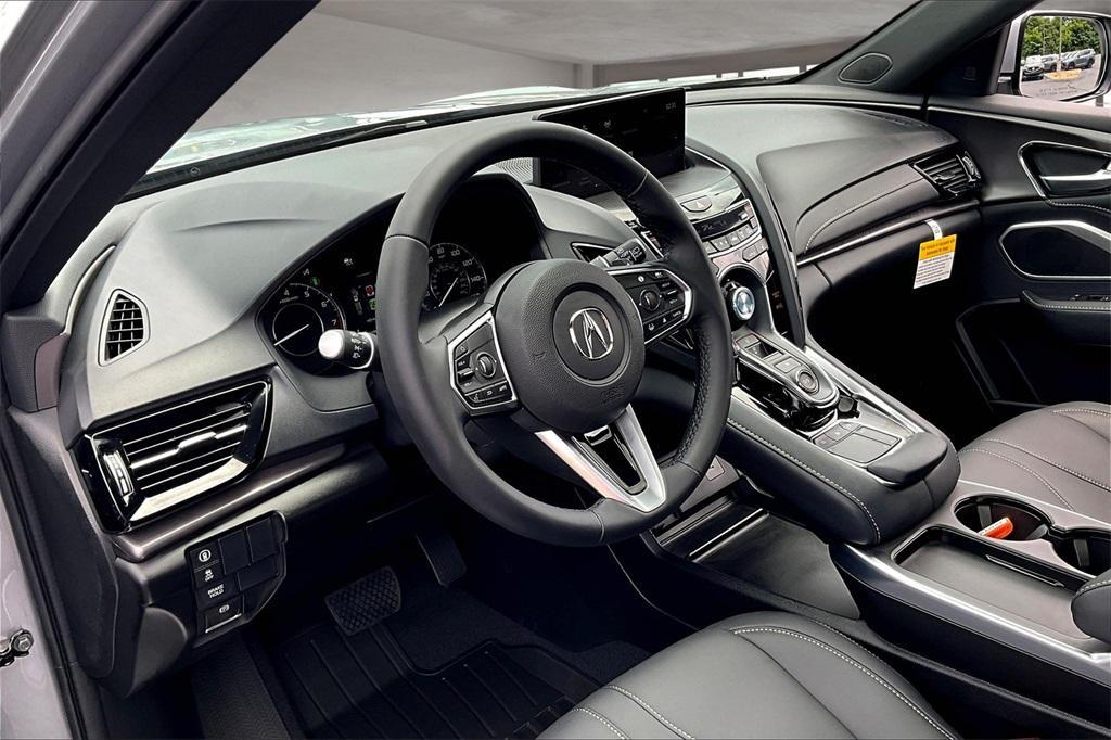 new 2025 Acura RDX car, priced at $46,050