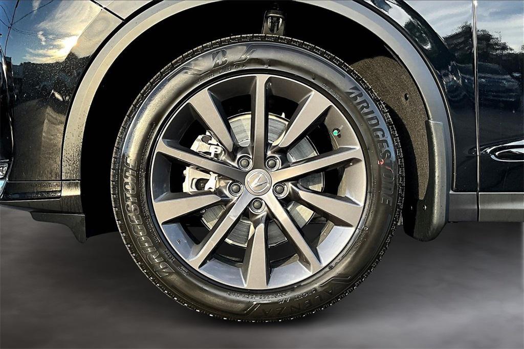 new 2026 Acura MDX car, priced at $64,350