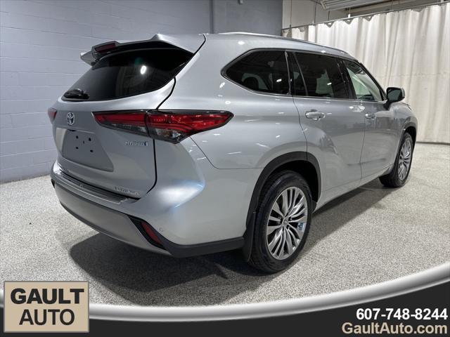 used 2021 Toyota Highlander Hybrid car, priced at $44,559