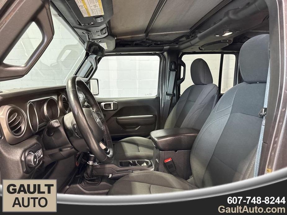 used 2018 Jeep Wrangler Unlimited car, priced at $29,977