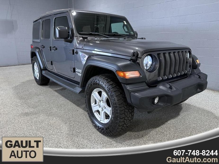 used 2018 Jeep Wrangler Unlimited car, priced at $29,977