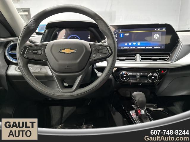 new 2025 Chevrolet Trax car, priced at $23,324