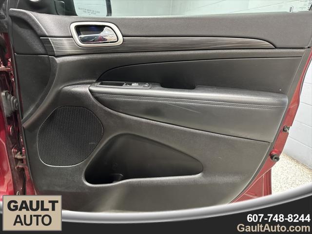 used 2019 Jeep Grand Cherokee car, priced at $23,059