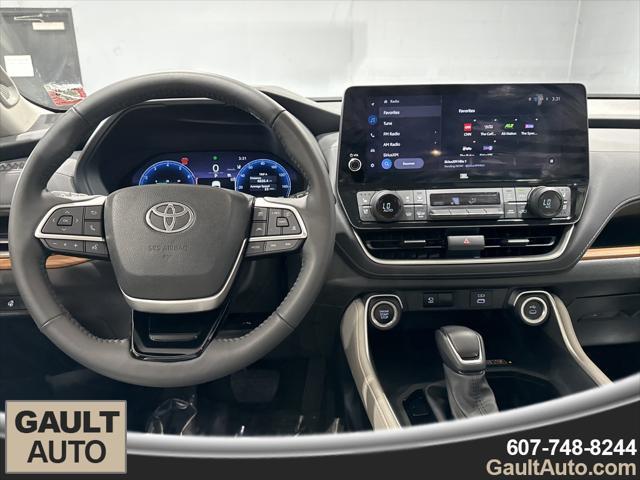 used 2024 Toyota Grand Highlander car, priced at $52,084