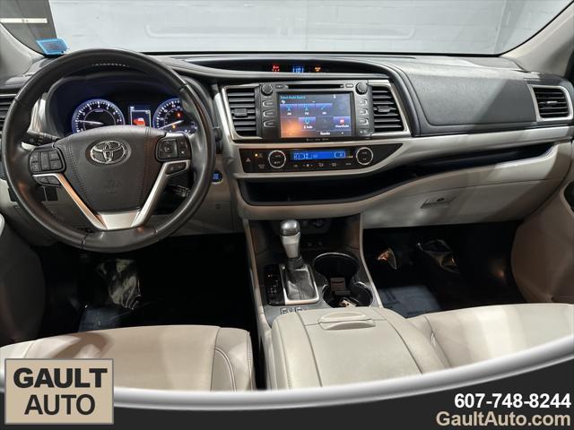 used 2019 Toyota Highlander car, priced at $28,490