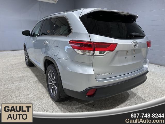 used 2019 Toyota Highlander car, priced at $28,490