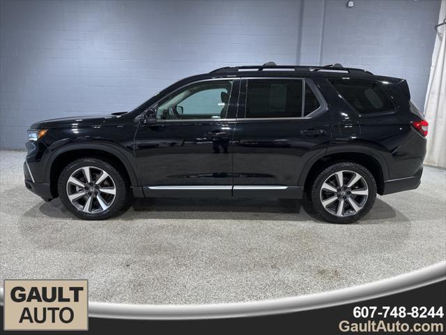 used 2023 Honda Pilot car, priced at $39,995