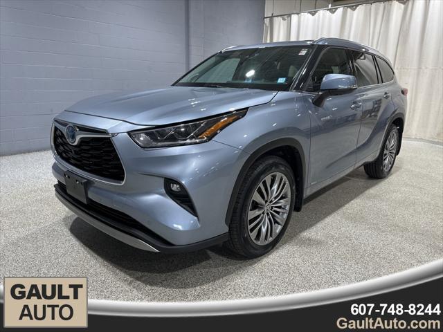 used 2021 Toyota Highlander Hybrid car, priced at $43,990