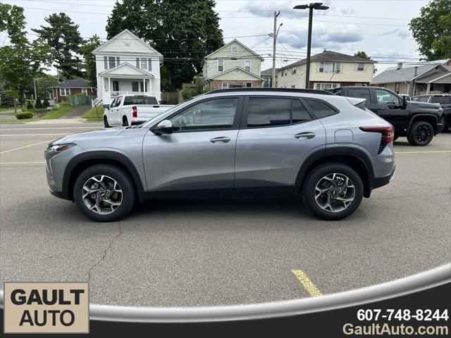 new 2025 Chevrolet Trax car, priced at $25,221