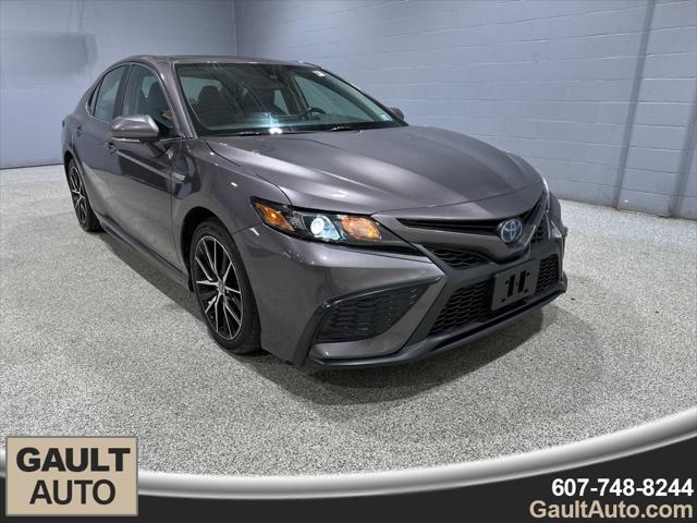 used 2021 Toyota Camry car, priced at $26,900