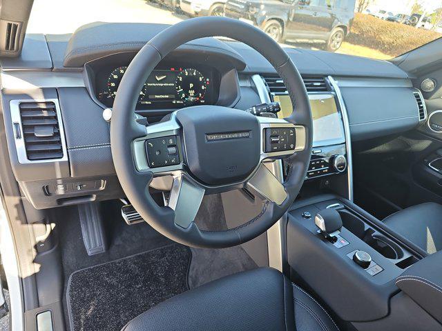 new 2025 Land Rover Discovery car, priced at $72,288